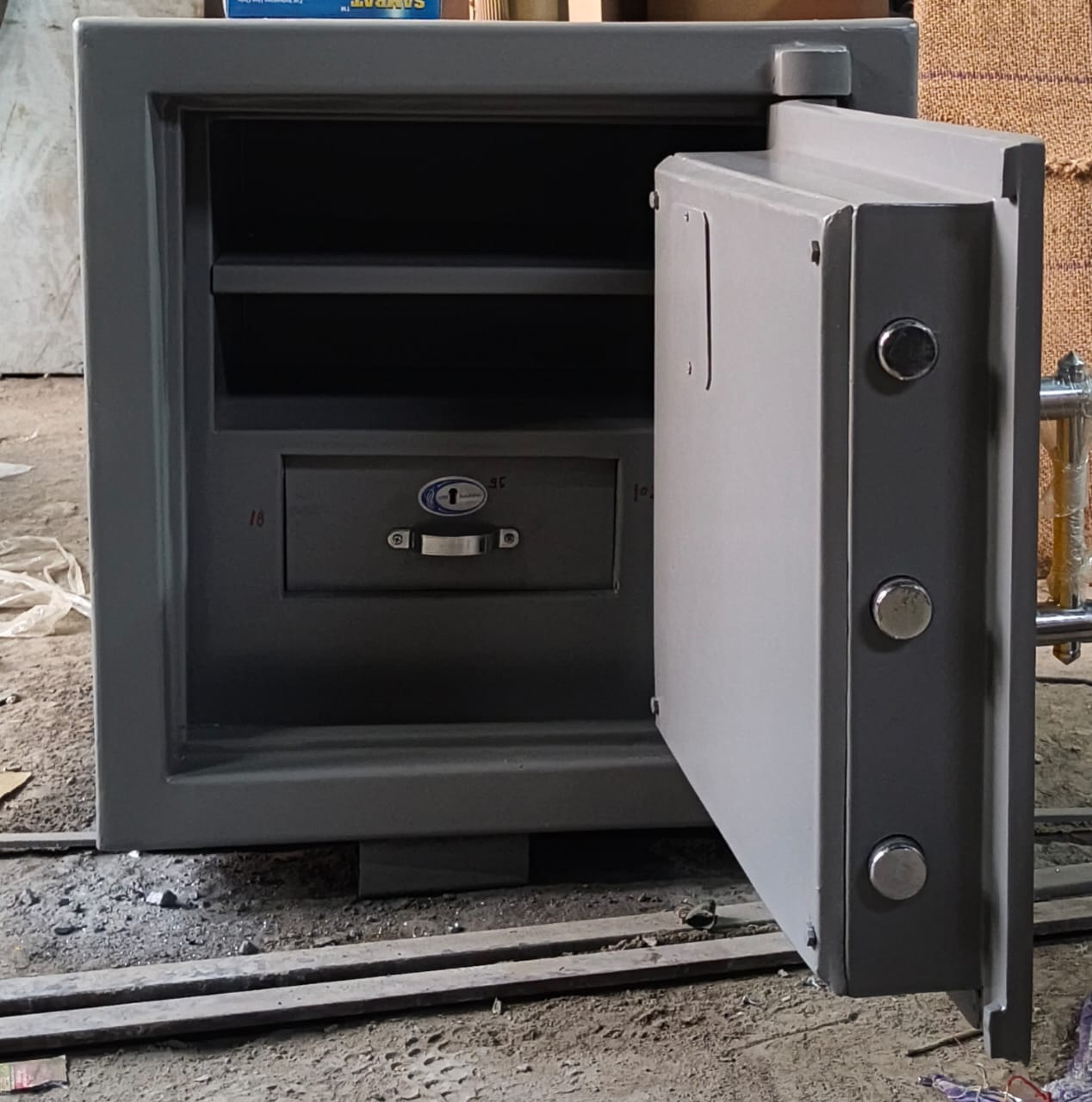 WhatsApp Image 2026-01-19 at 2.43.55 PM (1)